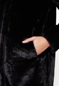 Even&Odd Cappotto invernale - black