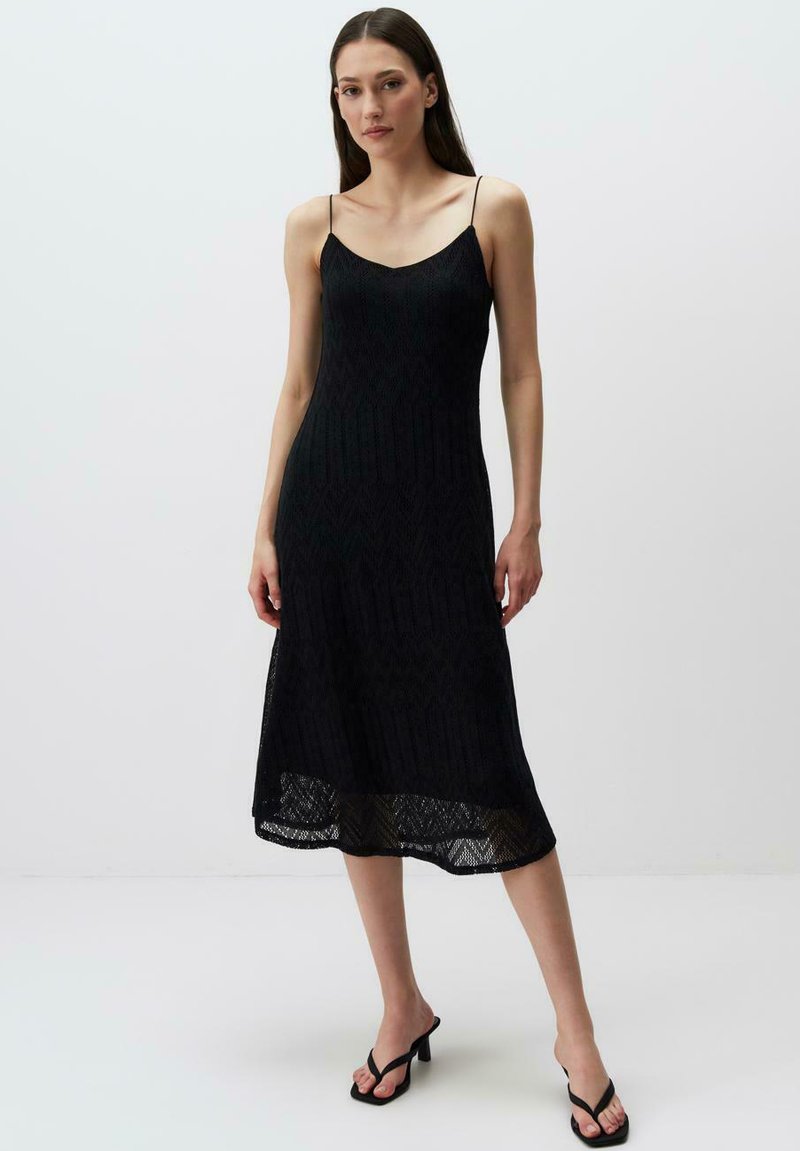 Jimmy Key V-NECK - Gebreide jurk - black