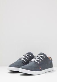 HUB Sneaker low - navy/white