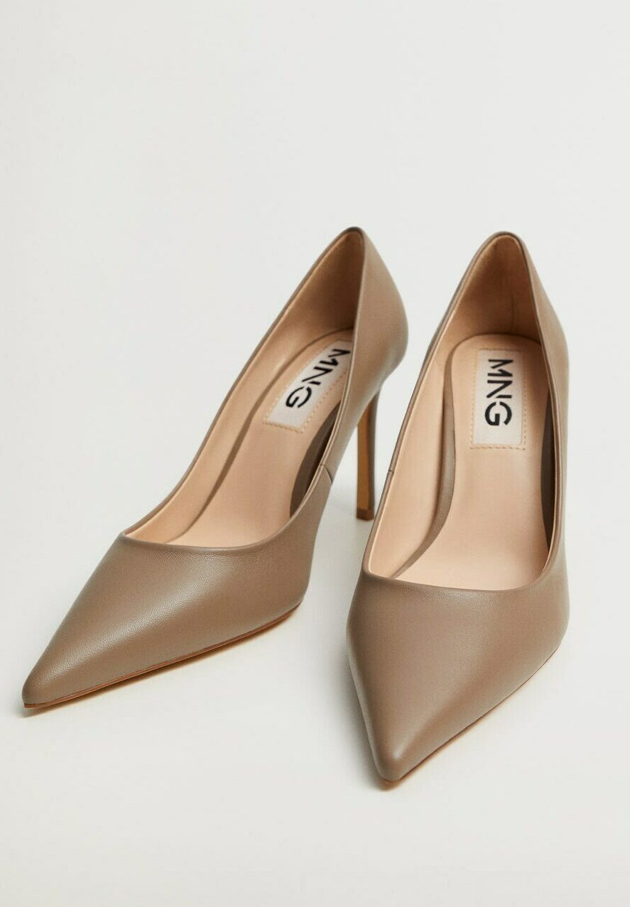 escarpin camel mango