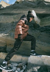 Next PADDED PUFFER STANDARD - Vinterkappa /-rock - neutral black