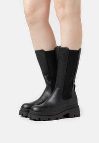 ONLY SHOES ONLDOJA - Stivali con plateau - black