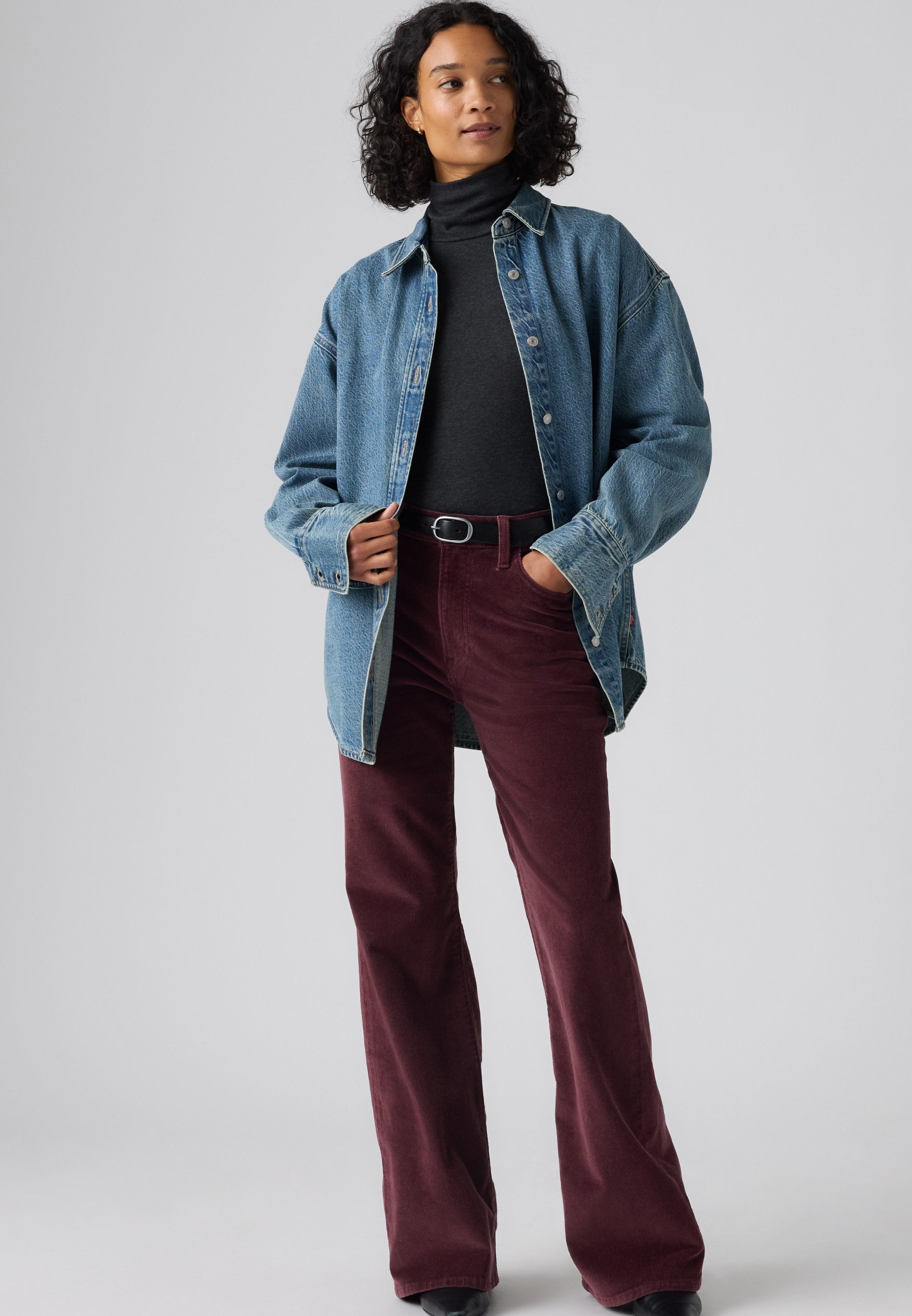 Levi's® RIBCAGE FLARE - Flared Jeans - red - Zalando.co.uk