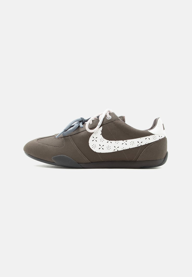 SPRINT SISTER 2026 ridgerock/sail/ocean cube/dark cinder/smoke grey/barely rose/dark grey