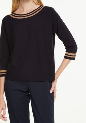 Sweter