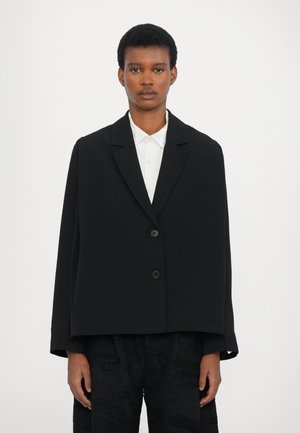 Henrik Vibskov SHAPE BLAZER czarny