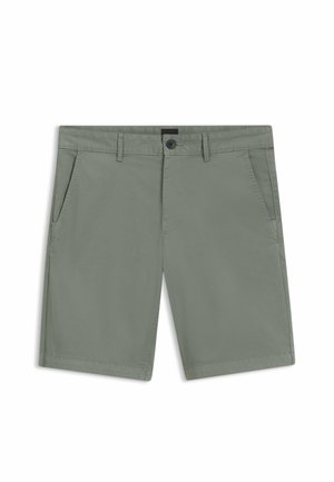Shorts homme longueur genou couleur vert olive avec poches latérales, passants de ceinture et fermeture à bouton à la taille, posés à plat sur fond blanc.
