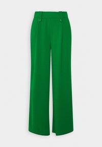 Pantalon vert à jambes larges avec une texture lisse, présentant une ceinture plate à l'avant et deux boutons décoratifs à l'avant.