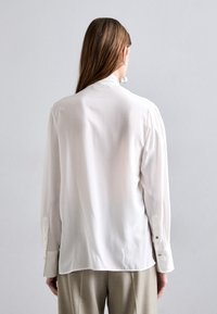 Vanessa Bruno ESTEBAN - Blusa - ecru