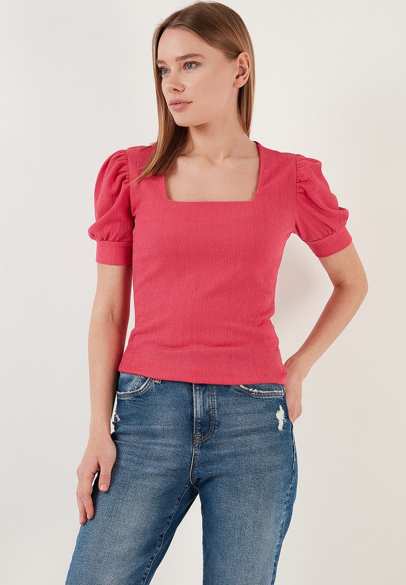 LELA SLIM FIT - Blouse - fuchsia