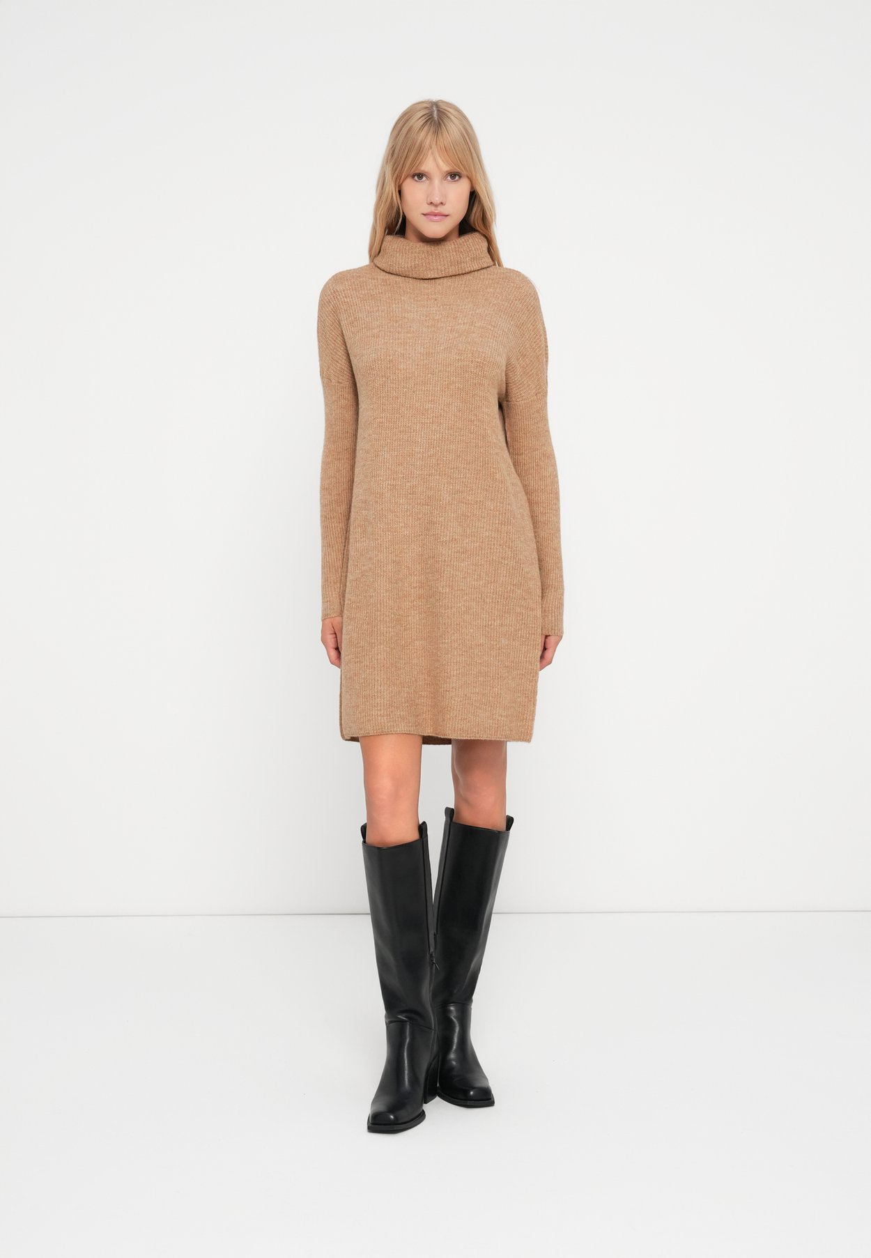 Strickkleid