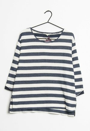 Sweter