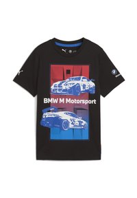 Musta puuvillapaita, jossa on graafinen kuva kahdesta kilpa-autosta, yksi sininen punavalkoisen taustan päällä, ja teksti "BMW M Motorsport".