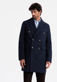 Unselected, dark blue