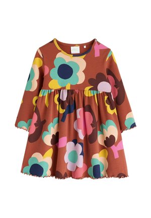 Jurk voor peuters met lange mouwen en grote kleurrijke bloemenprint op roestkleurige achtergrond, met ingesnoerde taille en ronde halslijn.