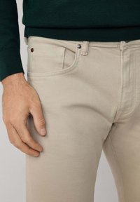 Hackett London Vaqueros rectos - malt beige
