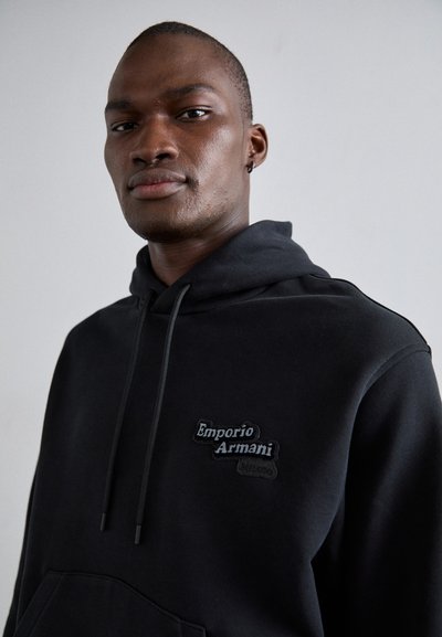 Emporio Armani FELPA - Jersey con capucha - black