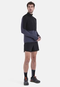 icebreaker T-Shirt sport - black graphite cb
