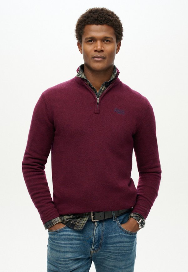 ESSENTIAL EMBROIDERED HALF ZIP - Strickpullover - dark berry