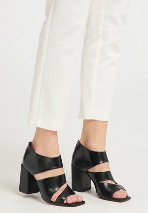 Sandalen - black