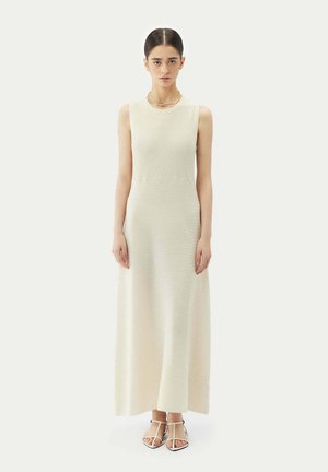 GOBI Cashmere LEICHTES  - Robe longue - white