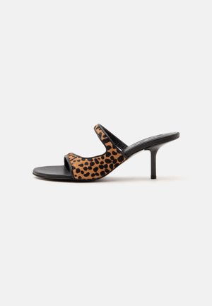 BY FAR SERENA CHEETAH - Pantolette hoch - multi-coloured