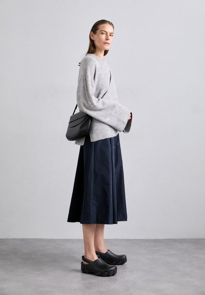 DESIGNERS REMIX VERONA SLIT - Camisola - light grey