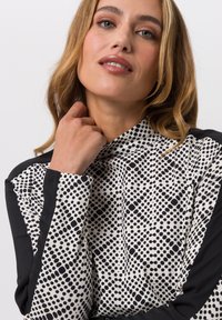 TUZZI Longsleeve - schwarz ecru