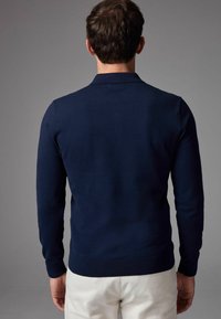 Next Tops ar garām piedurknēm - navy