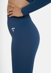 SQUATPROOF RETAINED SEAMLESS HIGH WAIST  - Tajice - navy