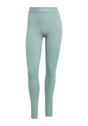 Zielone legginsy z wysokim stanem wykonane z gładkiej, elastycznej tkaniny; posiadają biały logo na pasku oraz dopasowany krój.