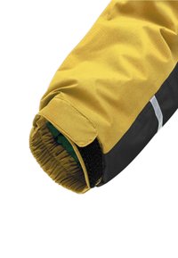 normani Outdoor Sports WASSERDICHTE ungefütterte Sommer ÜBERGANGS-REGENJACKE  - Soft shell jacket - gelb