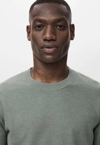 Mango MICROSTRUCTURED - Jumper - green