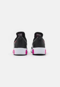 Nike Performance AIR MAX BELLA TR 5 - Παπούτσι προπόνησης - black/rush pink/white