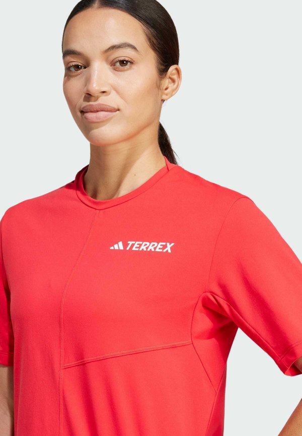 MULTI CLIMACOOL - Sports T-shirt - pure ruby4