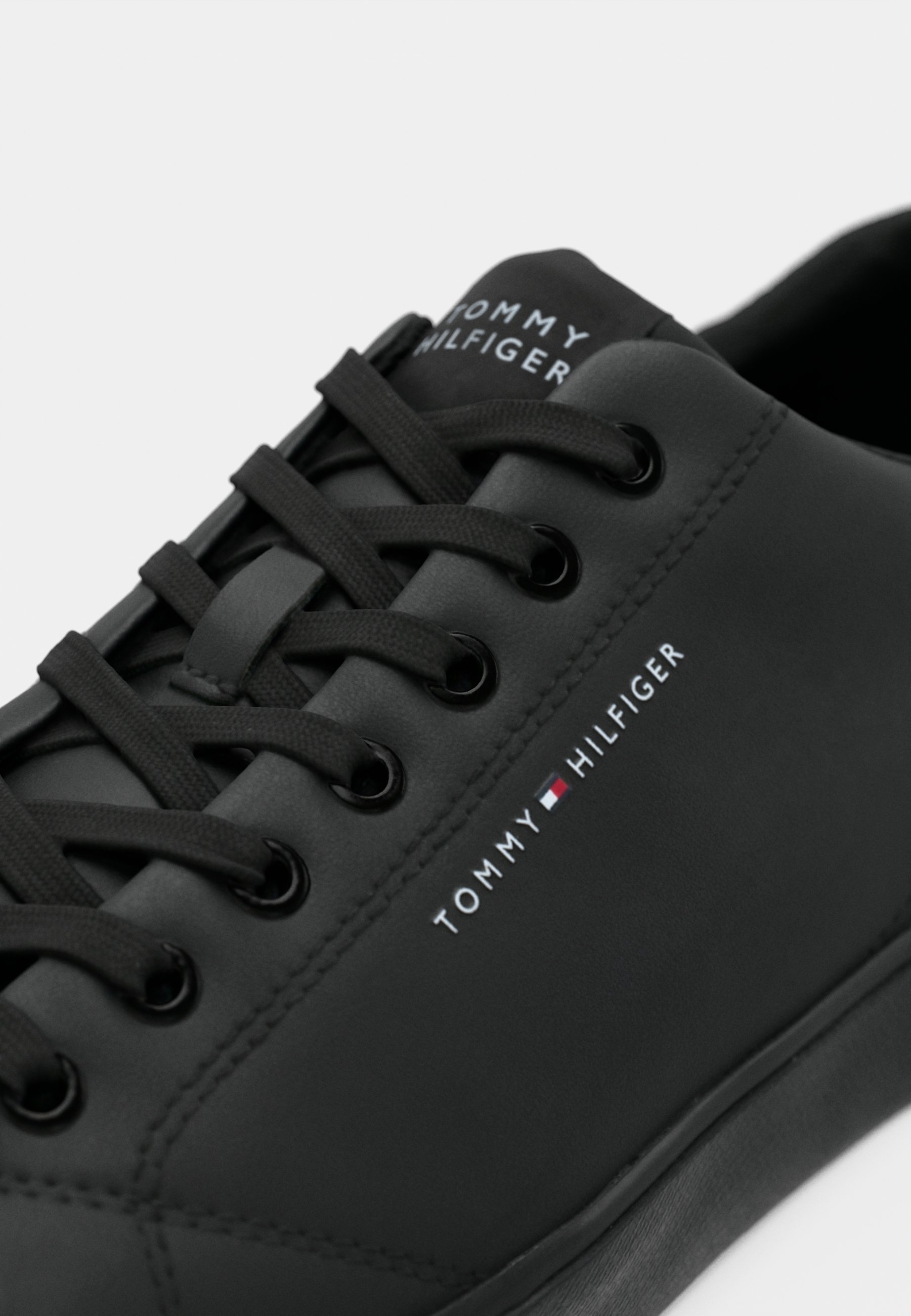 tommy hilfiger shoes near me