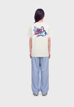 Nike Sportswear, TEE - Тениска с щампа - sail