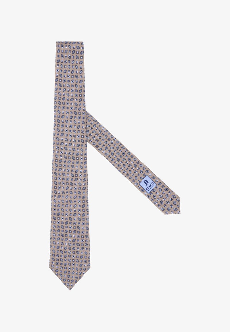 Svetlo béžová kravata s opakovaným malým modrým kvetinovým vzorom. Tkanina vyzerá hladko, na úzkom konci je štítok s logom značky.