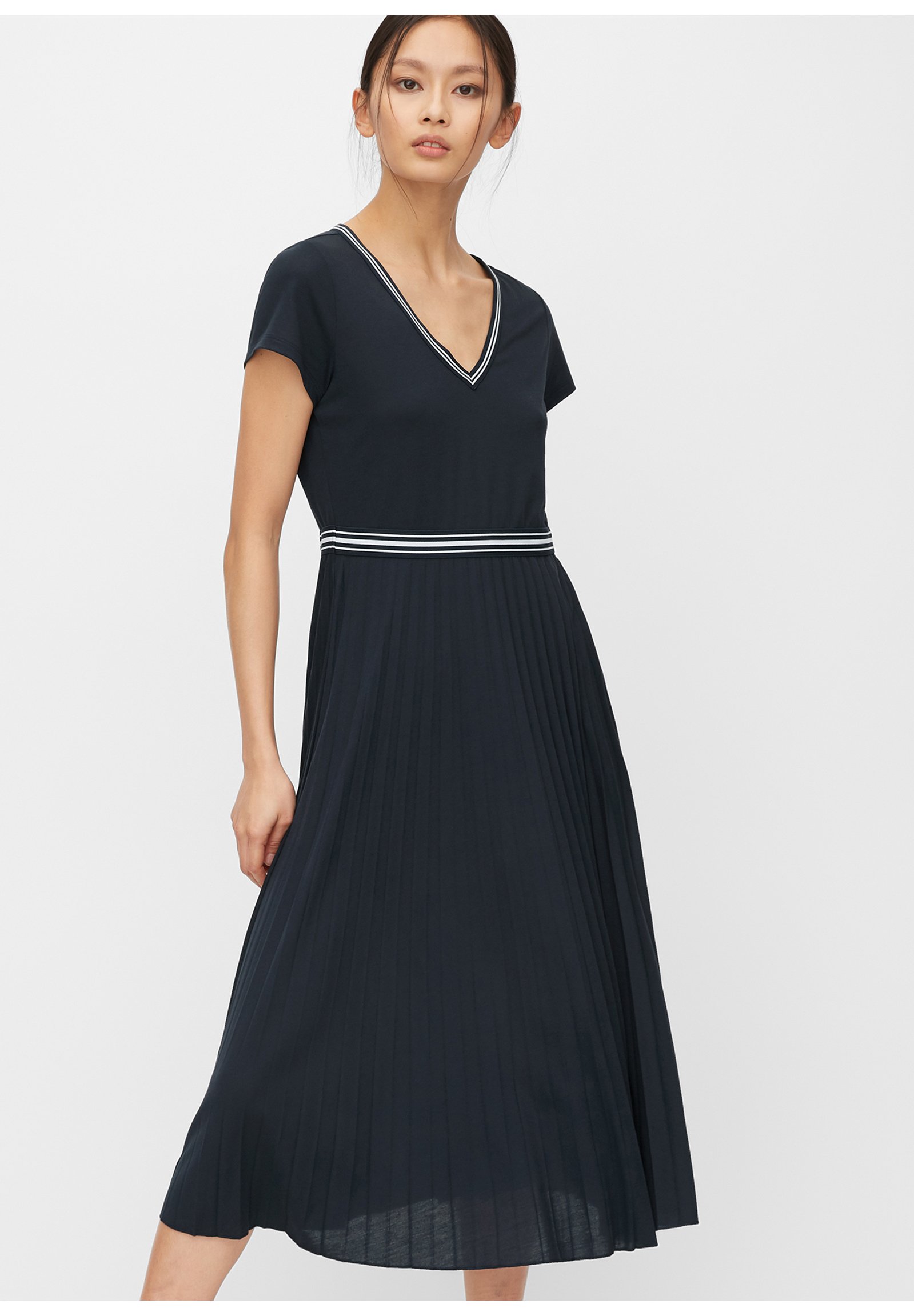 Kleid Marco Polo Grau
