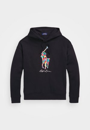 Czarna bluza z kapturem z kolorowym logo Polo Ralph Lauren przedstawiającym gracza oraz podpisem na środku przodu, wyposażona w kaptur ze sznurkiem i długie rękawy.