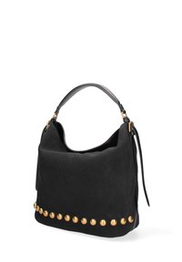 Borsa in suede nera con una sola tracolla, dotata di un interno foderato e borchie tonde dorate lungo il bordo inferiore.