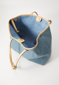 Call it Spring LOOKOUT - Handbag - denim
