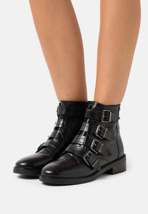 Pepe Jeans Klassiset nilkkurit - black