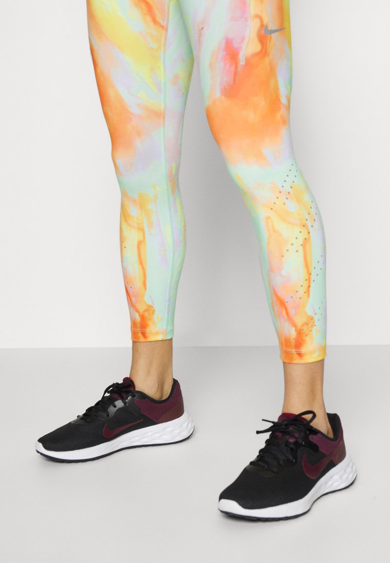 Damen Sportbekleidung | Nike Performance Tights mint foam/doll/silver/gelb - GR36289 Damen Sportbekleidung | Nike Performance Tights mint foam/doll/silver/gelb - GR36289