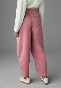Next BARREL  - Tapered-Farkut - pink