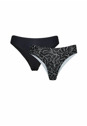 Dve spodné diely dámskych bikín, jeden jednofarebný čierny a druhý čierny s bielym abstraktným čiarovým vzorom, zobrazené na bielom pozadí.