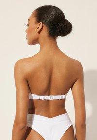 Calzedonia INDONESIA - Bikini-Top - weiß c indonesia white