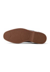 Suela de zapato con un acabado de goma marrón texturizada, que presenta un agarre con patrón y un logo en relieve. Diseñada para ofrecer tracción y durabilidad.