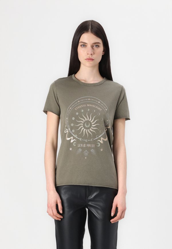 ONLLUCY LIFE NOOS - Print T-shirt - olive