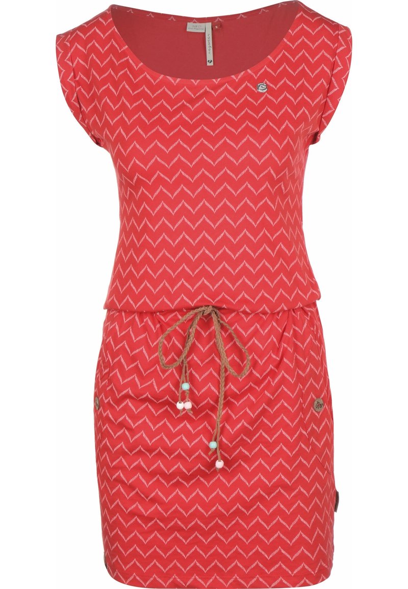 Robe rouge à manches courtes avec motif zigzag blanc, encolure dégagée, ceinture à la taille ornée de perles et petits boutons ronds décoratifs sur la jupe.